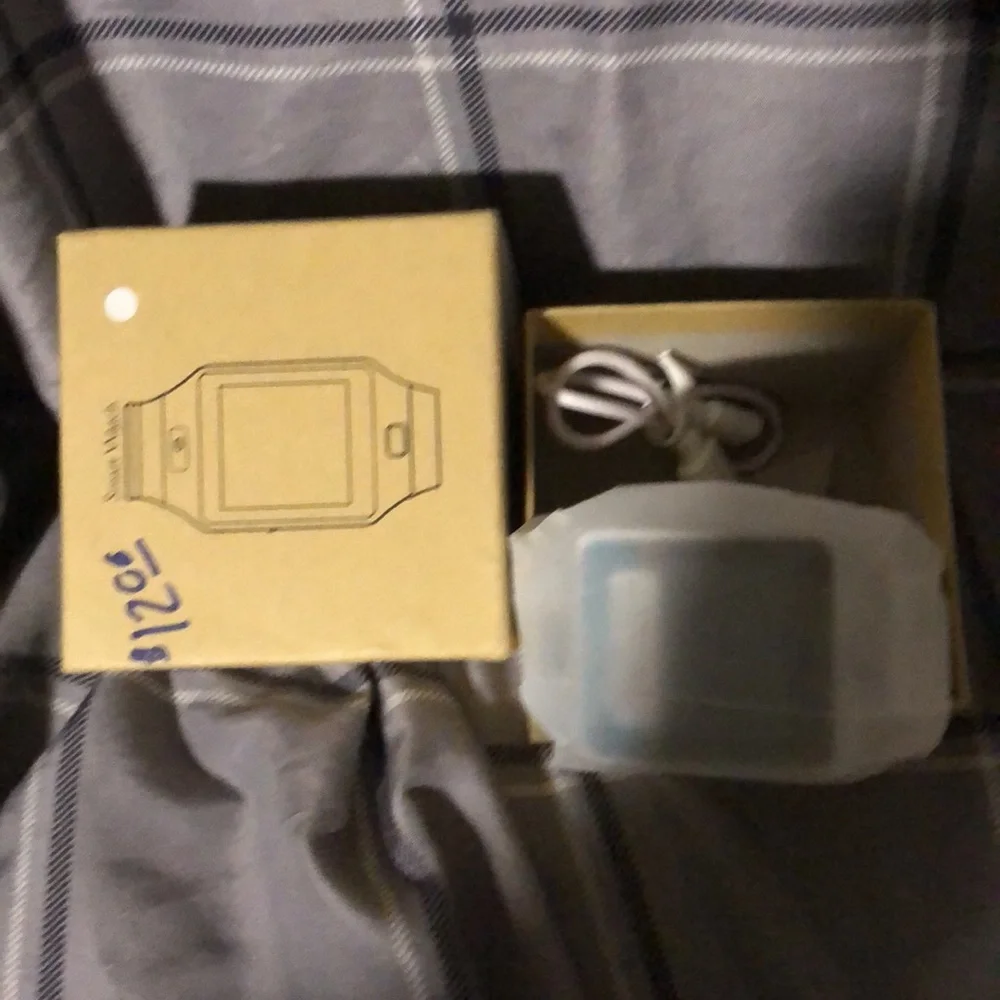Smart watch- white new